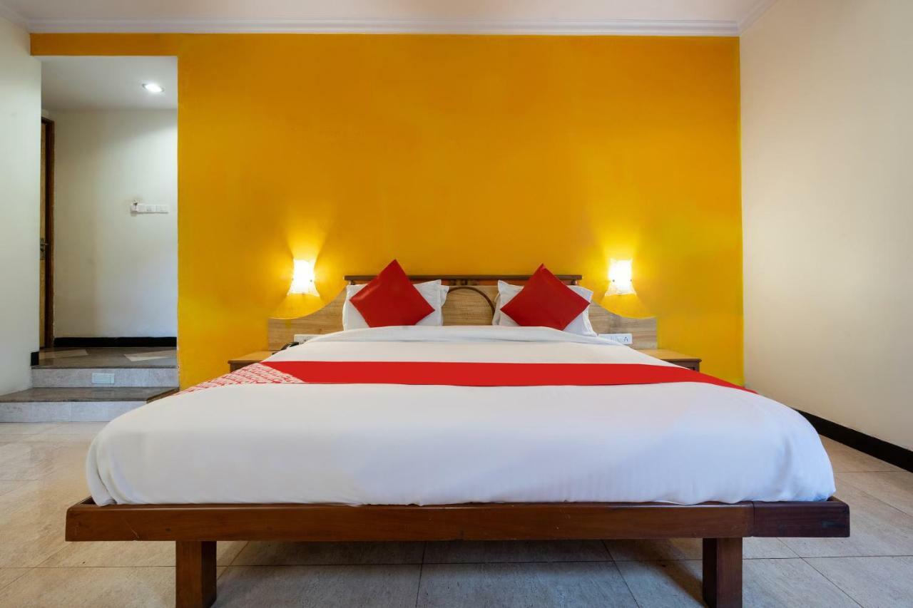 Oyo 44695 Hotel Mango Sawantwadi Exterior foto